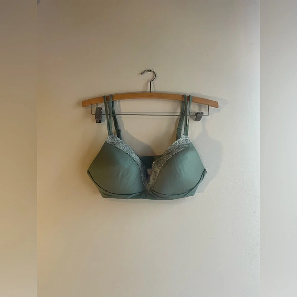 aerie Other - Aerie Sage Green Lacey Padded Bra with No Underwire